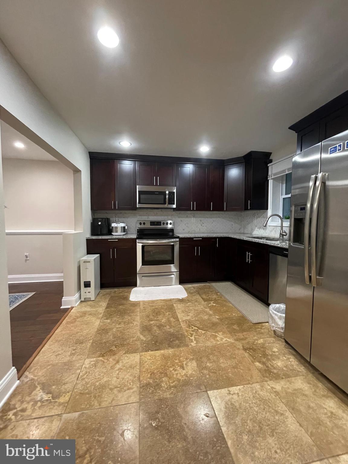 5944 Johnnycake Road Baltimore, MD 21207 - Photo 29 of 34