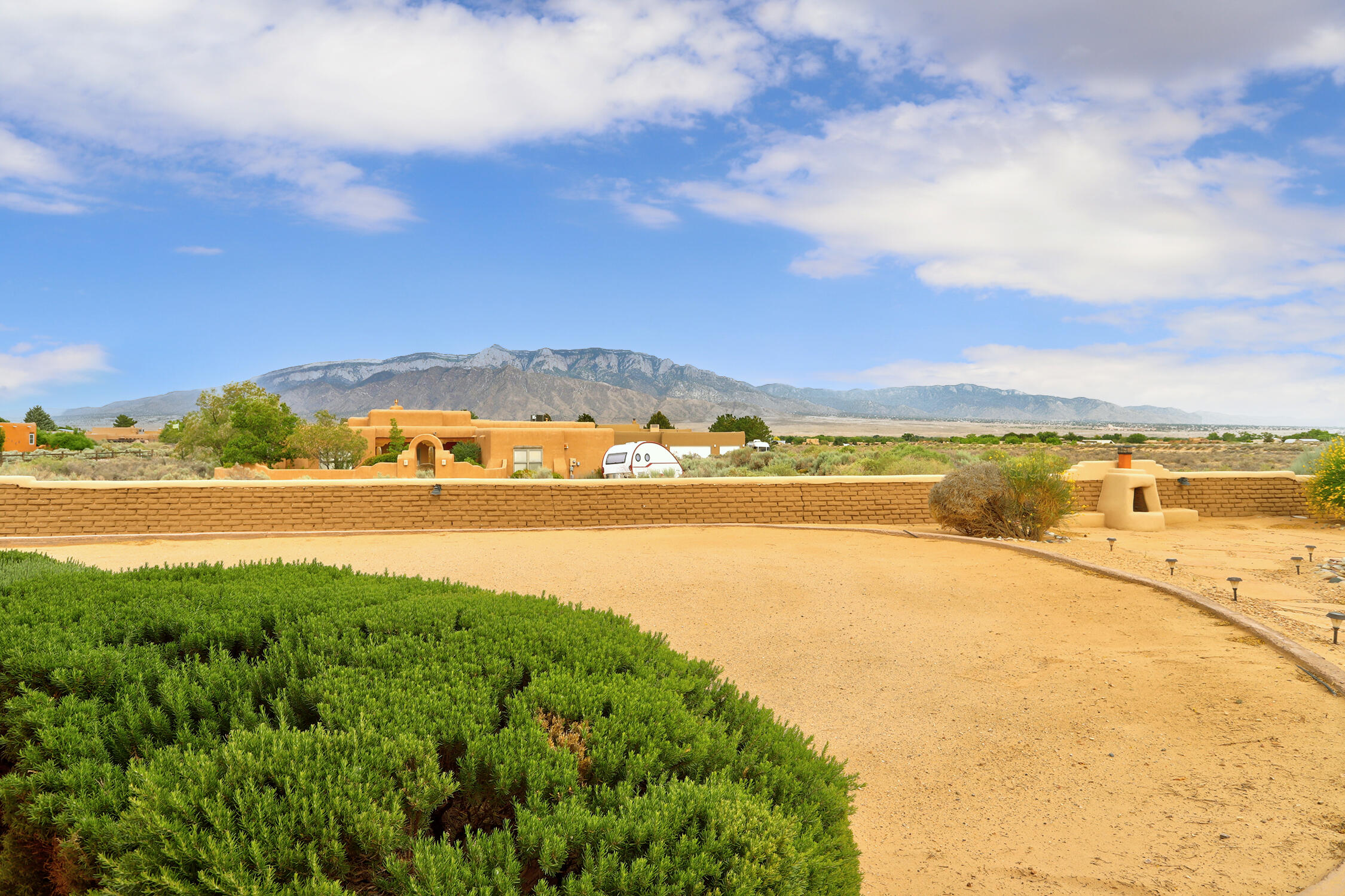 55 El Dorado Road Corrales, NM 87048 - Photo 39 of 43 Gallery Image 39