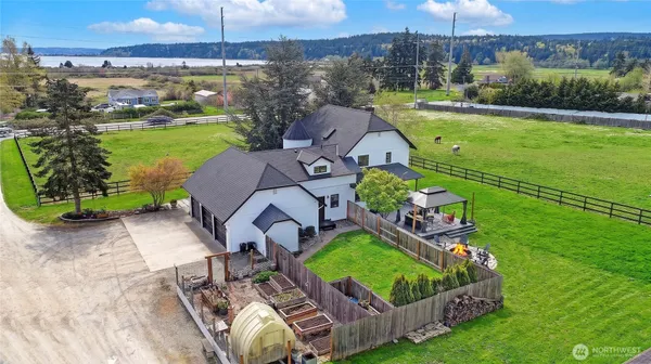 $1,399,000 | 755 East North Camano Drive, Camano Island, WA 98282