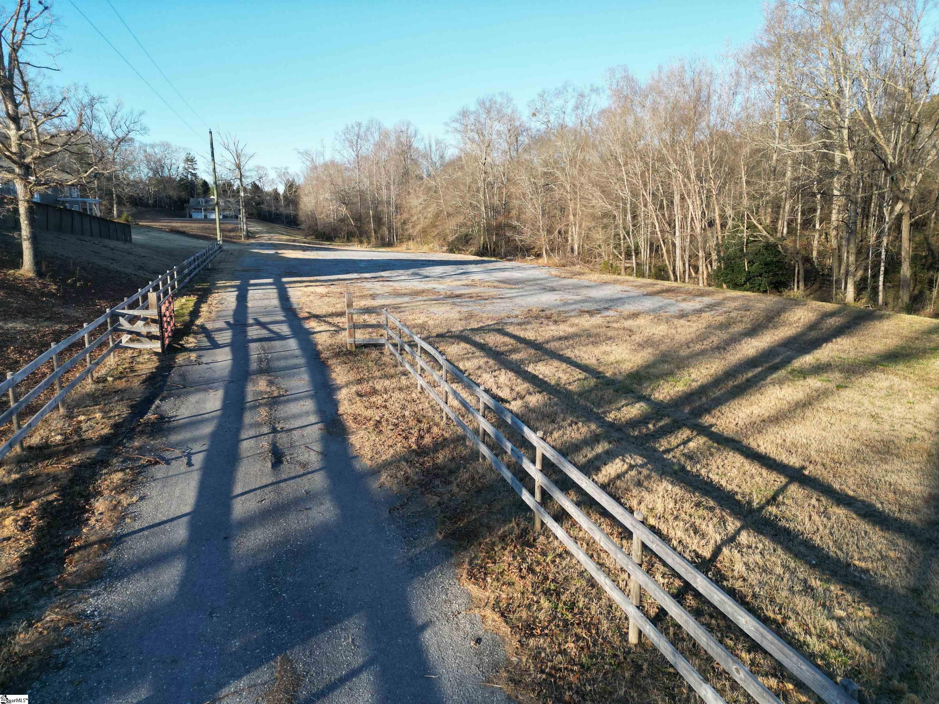 325 Bridges Road Simpsonville, SC 29681 - Photo 2 of 22 Gallery Image 2
