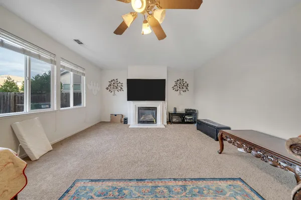$675,000 | 2841 Blue Oak Court, Turlock, CA 95382