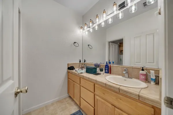 $675,000 | 2841 Blue Oak Court, Turlock, CA 95382