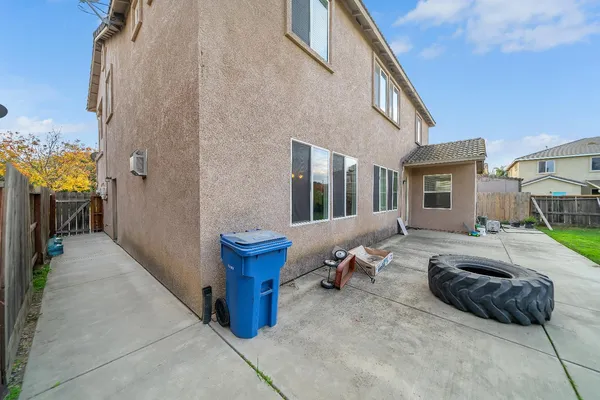 $675,000 | 2841 Blue Oak Court, Turlock, CA 95382