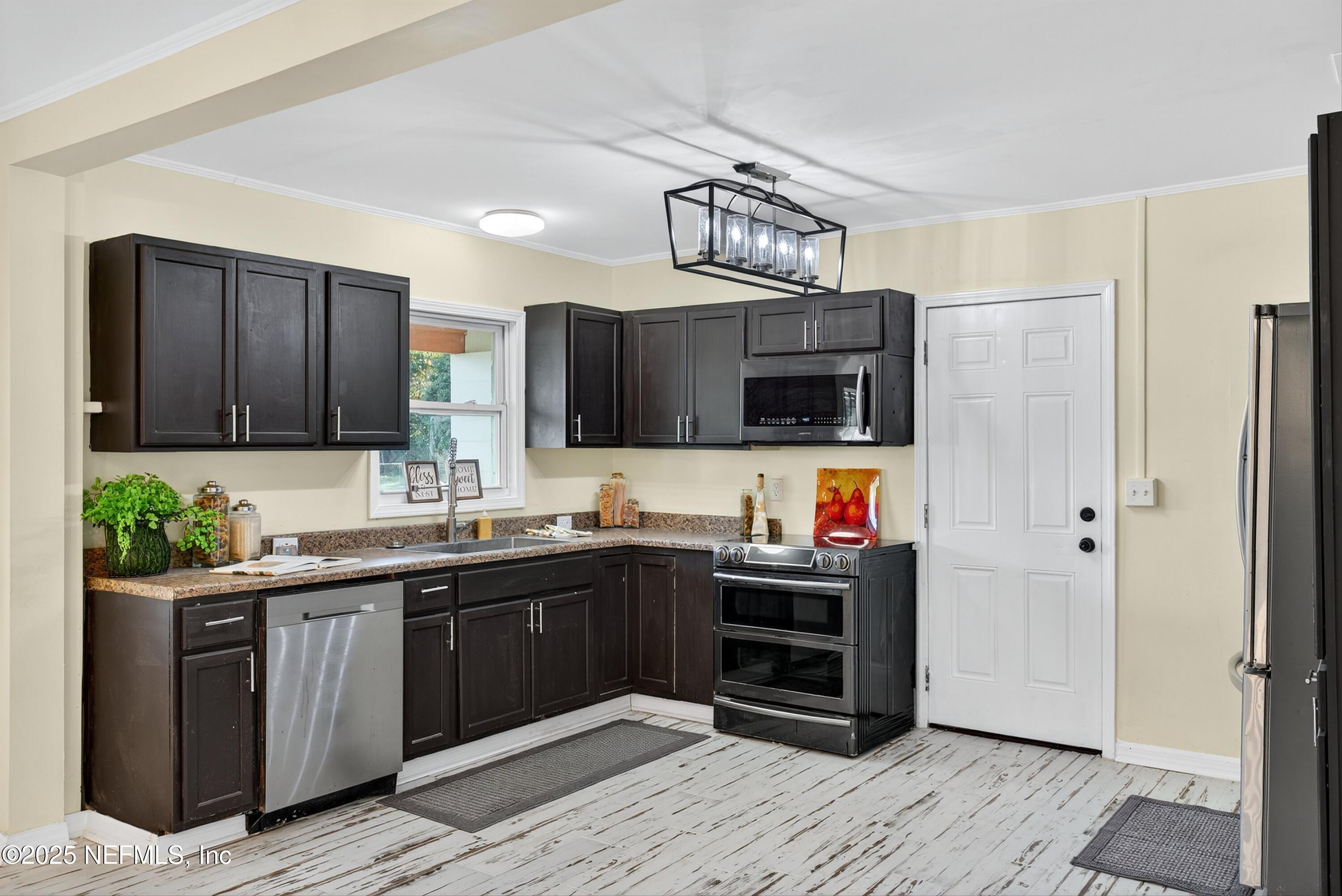 6923 King Arthur Road North Jacksonville, FL 32211 - Photo 16 of 43 18-6923 N King Arthur (78) - Copy