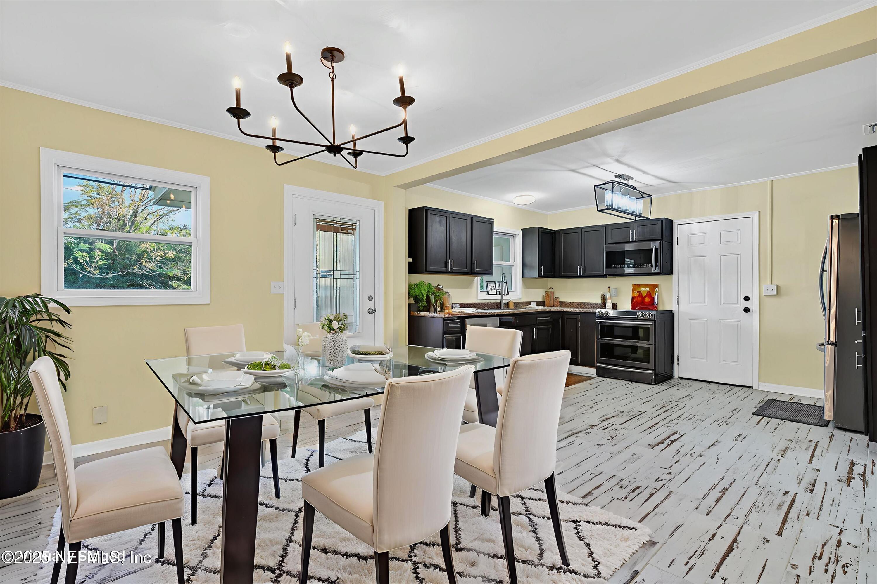 6923 King Arthur Road North Jacksonville, FL 32211 - Photo 6 of 43 07-6923-N-King-Arthur-61 - Dining Room -