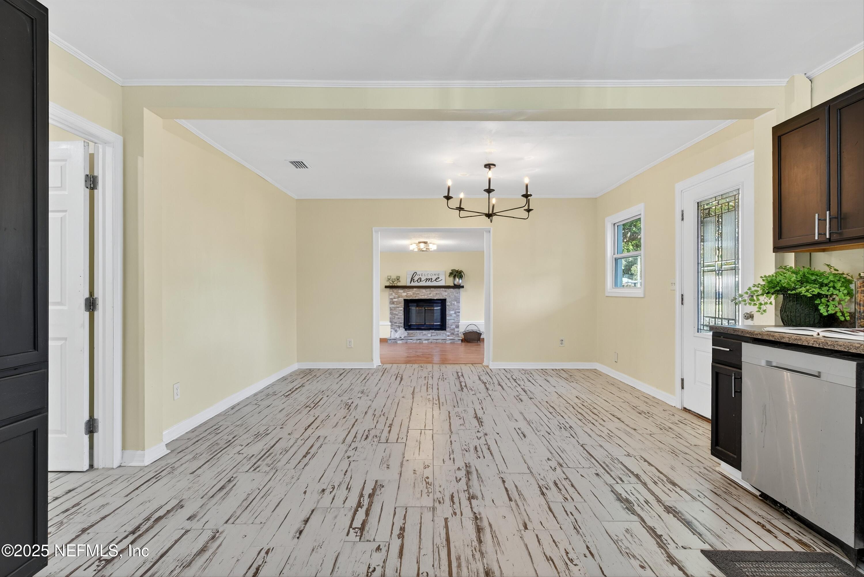 6923 King Arthur Road North Jacksonville, FL 32211 - Photo 10 of 43 12-6923 N King Arthur (93)