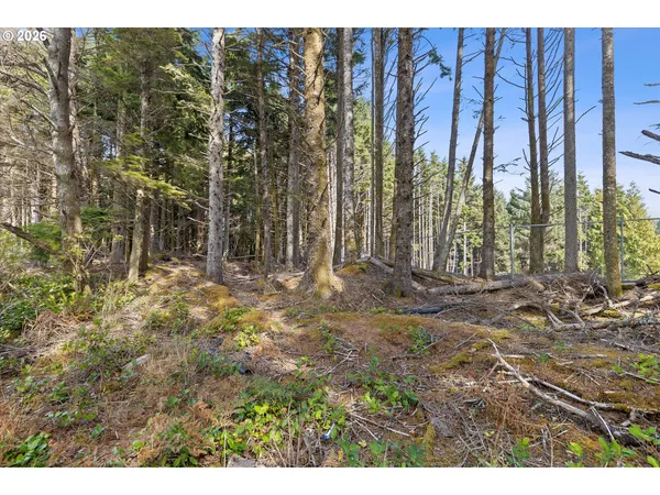 $99,000 | Southeast Keel Avenue, Unit TL 223, Lincoln City, OR 97367