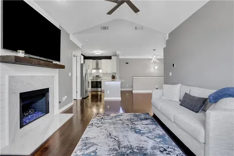 $395,000 | 4103 Woodland Lane, Alpharetta, GA 30009