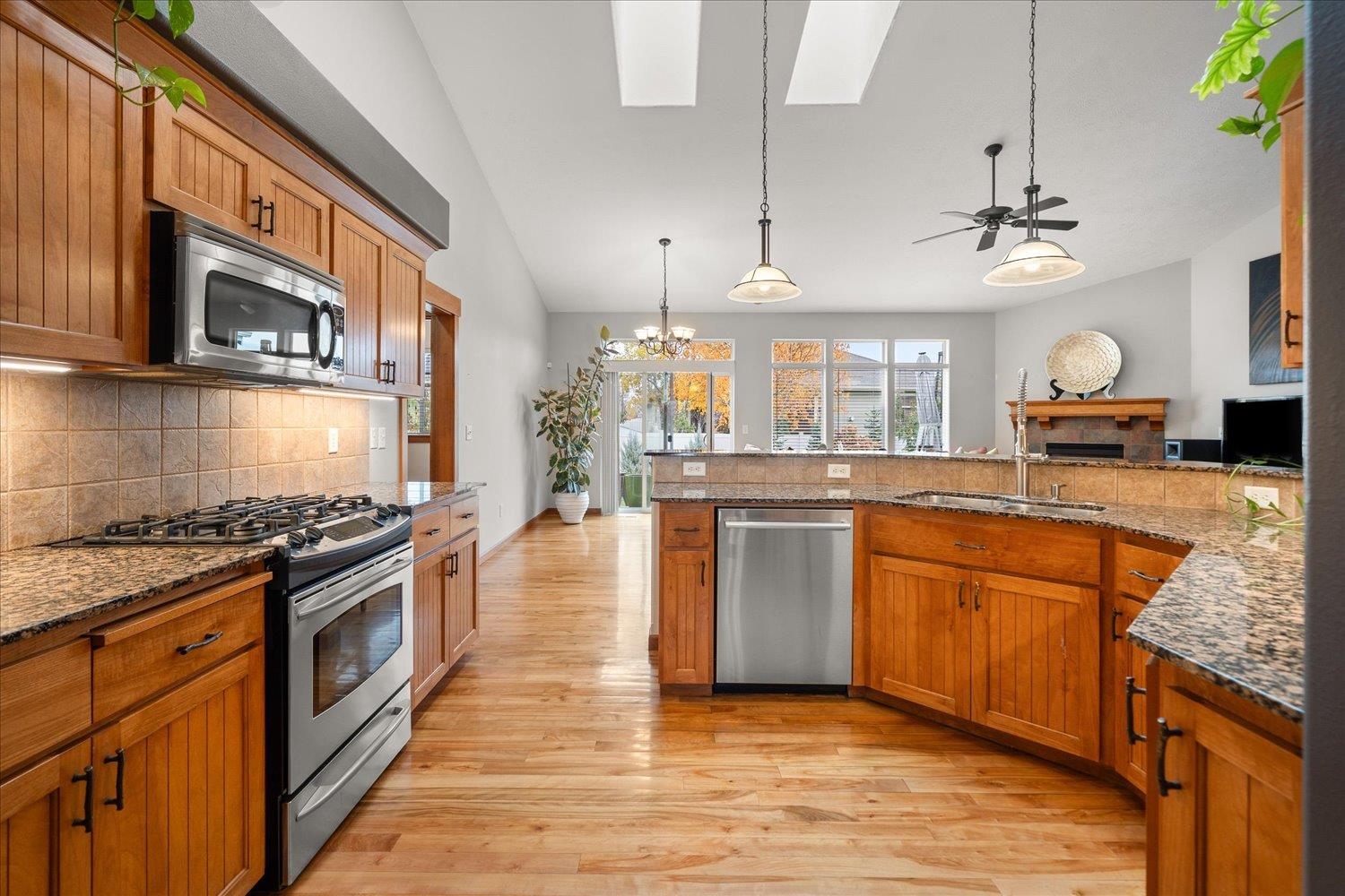 1412 North River Ridge Boulevard Spokane, WA 99224 - Photo 6 of 24 Gallery Image 6