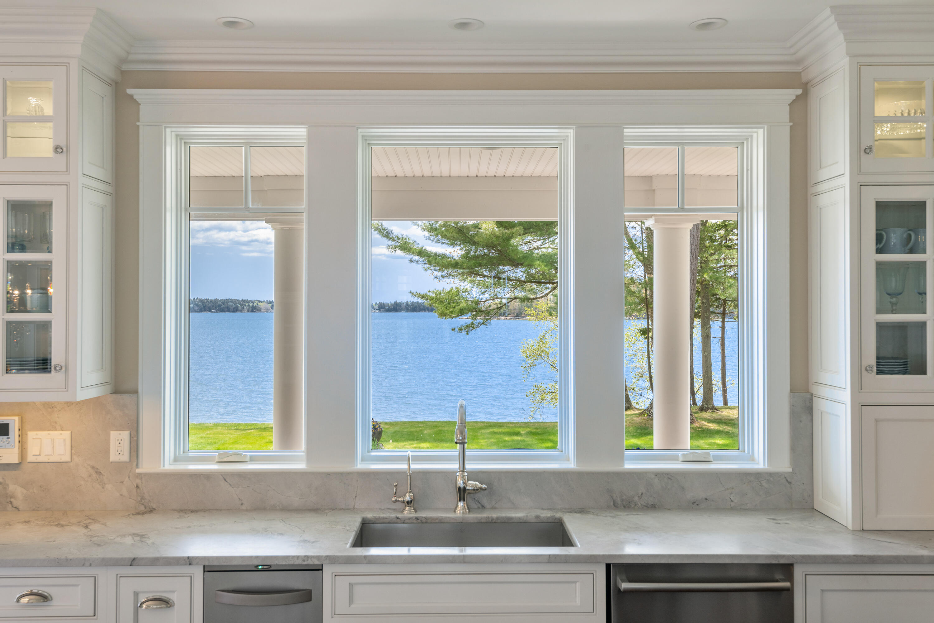 373 Lower Flying Point Road Freeport, ME 04032 - Photo 14 of 47 111