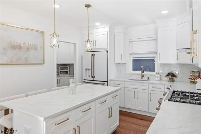 $849,999 | 16 Cedar Place, Hawthorne, NJ 07506