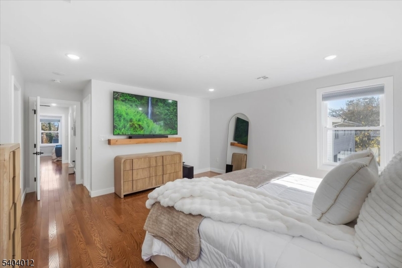 16 Cedar Place Hawthorne, NJ 07506 - Photo 18 of 34