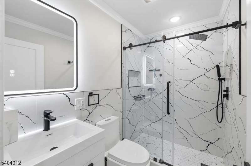 16 Cedar Place Hawthorne, NJ 07506 - Photo 23 of 34