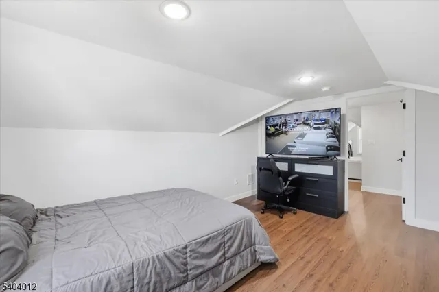 $849,999 | 16 Cedar Place, Hawthorne, NJ 07506