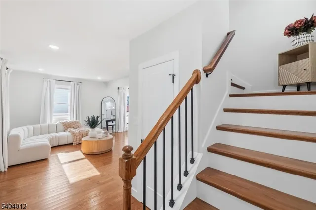 $849,999 | 16 Cedar Place, Hawthorne, NJ 07506