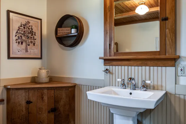 $630,000 | E9275 Prairie Road, Prairie du Sac, WI 53578