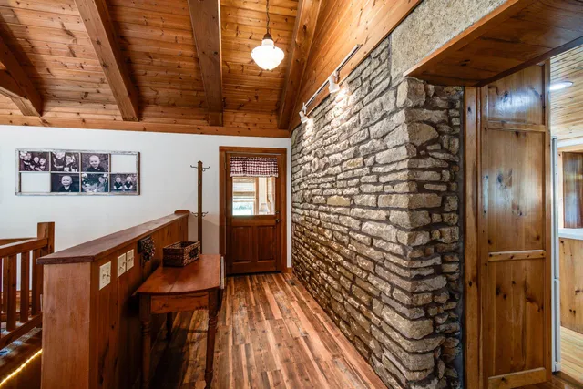 $630,000 | E9275 Prairie Road, Prairie du Sac, WI 53578