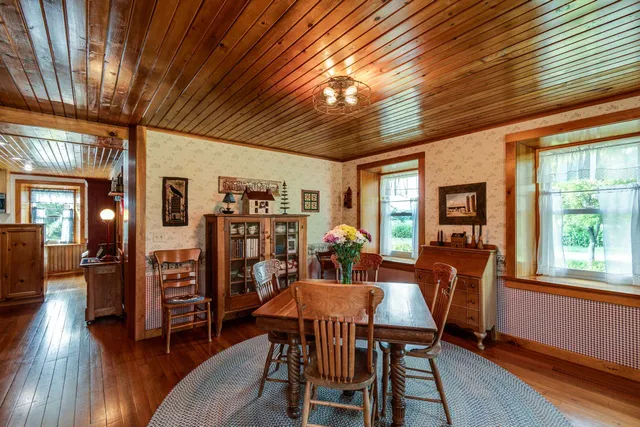 $630,000 | E9275 Prairie Road, Prairie du Sac, WI 53578