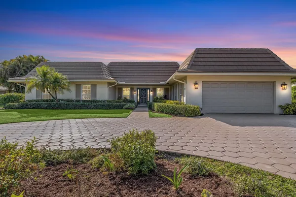 $1,600,000 | 4747 South Lake Drive, Boynton Beach, FL 33436