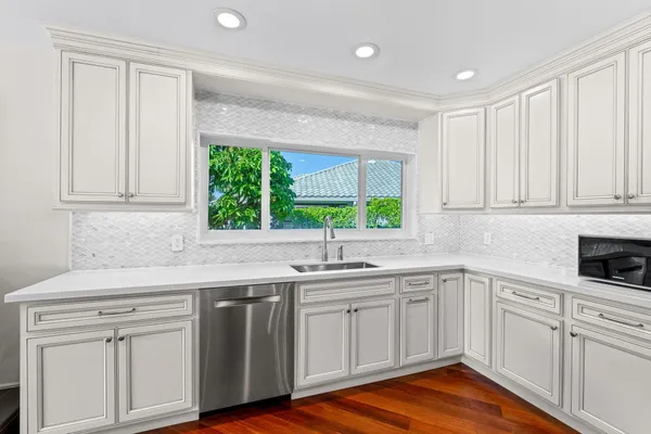 $1,600,000 | 4747 South Lake Drive, Boynton Beach, FL 33436