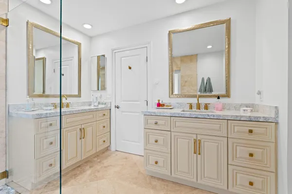 $1,600,000 | 4747 South Lake Drive, Boynton Beach, FL 33436