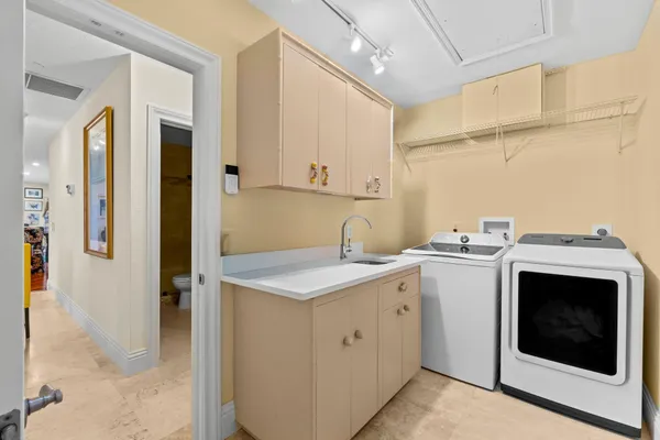 $1,600,000 | 4747 South Lake Drive, Boynton Beach, FL 33436