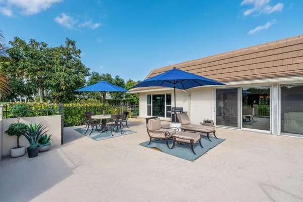 $1,600,000 | 4747 South Lake Drive, Boynton Beach, FL 33436