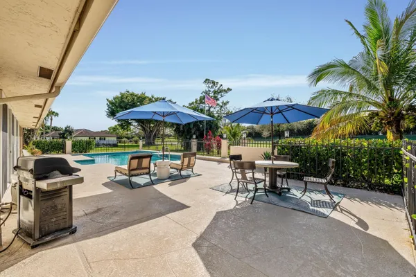 $1,600,000 | 4747 South Lake Drive, Boynton Beach, FL 33436