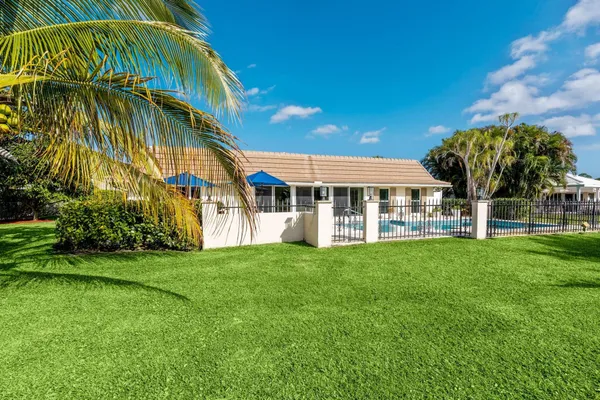 $1,600,000 | 4747 South Lake Drive, Boynton Beach, FL 33436