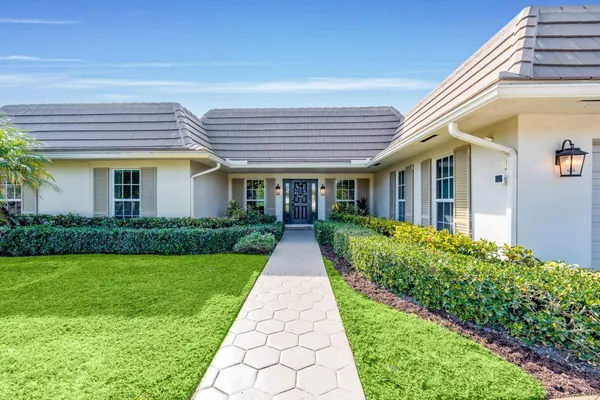 $1,600,000 | 4747 South Lake Drive, Boynton Beach, FL 33436