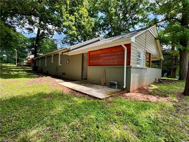 $249,800 | 4441 White Rock Road, Winston-Salem, NC 27105