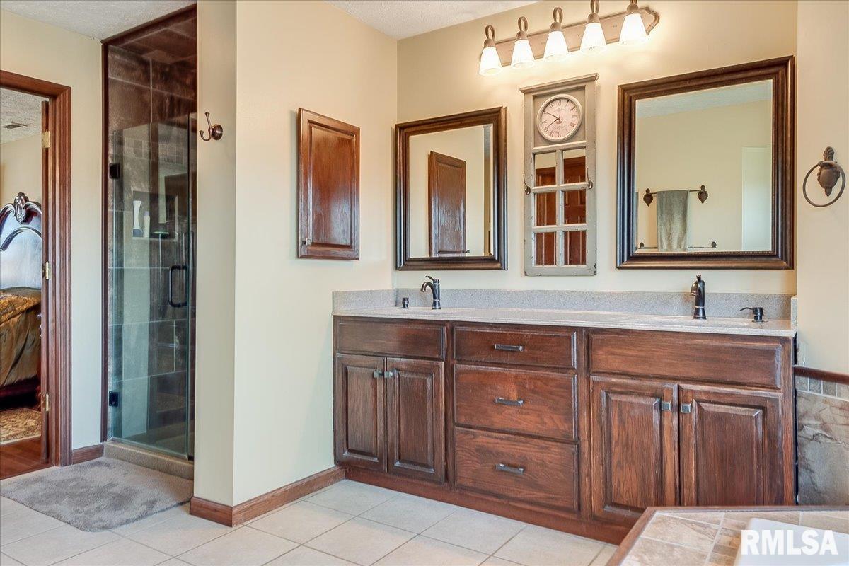 2 Fox Point Rochester, IL 62563 - Photo 28 of 48