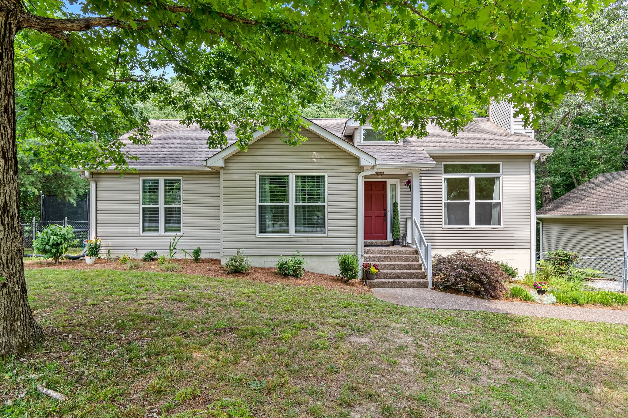 1214 Simms Heights Road Kingston Springs, TN 37082 - Photo 2 of 28 Gallery Image 2