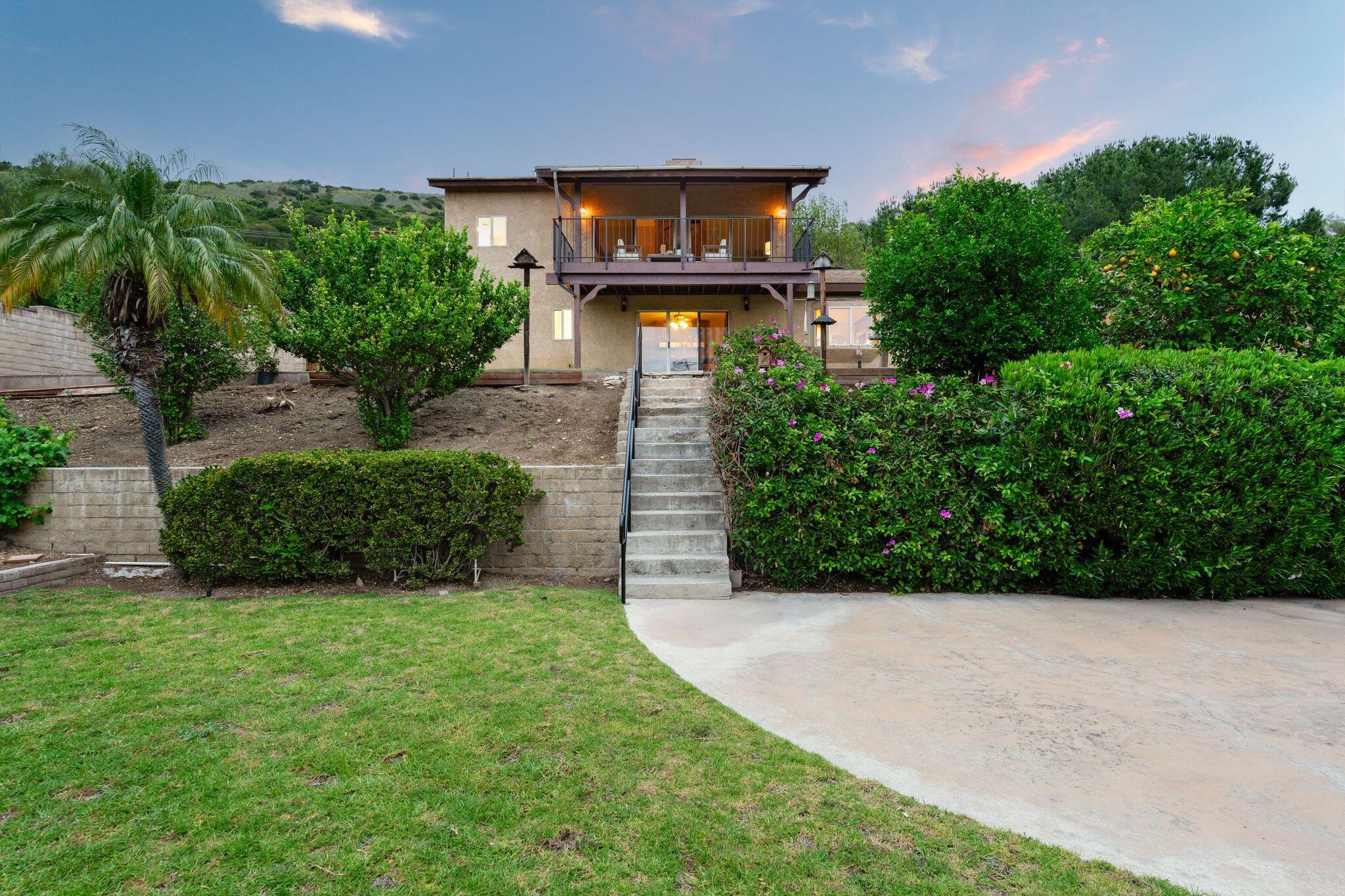 1000 Foothill Drive Fillmore, CA 93015 - Photo 78 of 86 a front view of a house with a yard