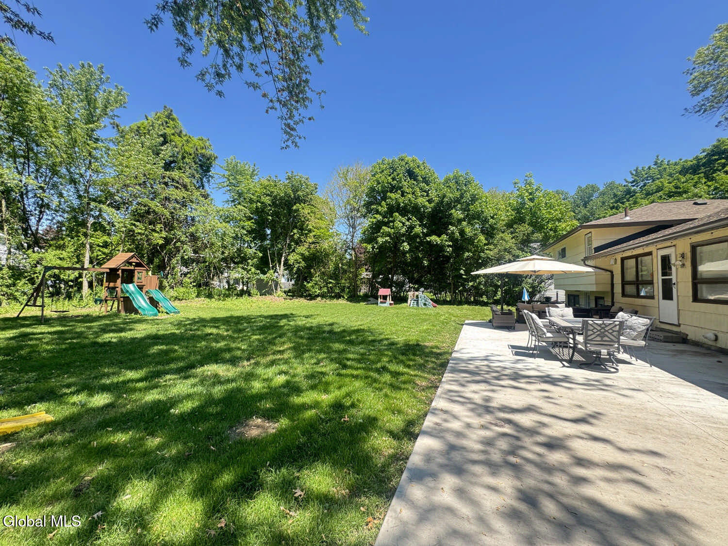 14 Rosemere Road Ballston, NY 12019 - Photo 3 of 21 back2 best