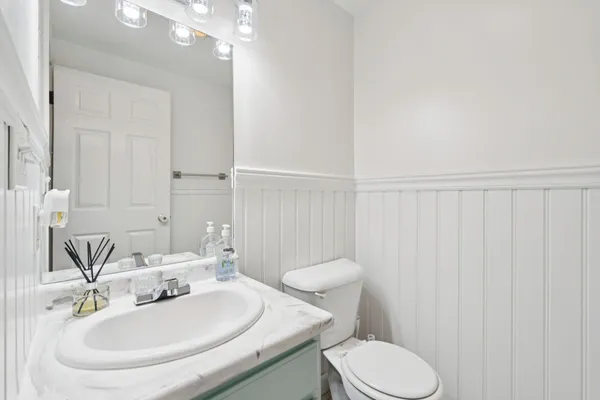 $274,900 | 6 B Meadowview Drive, Unit B, Sanford, ME 04073