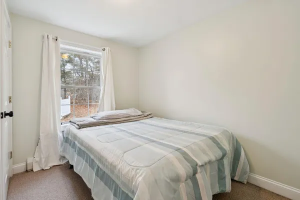 $274,900 | 6 B Meadowview Drive, Unit B, Sanford, ME 04073