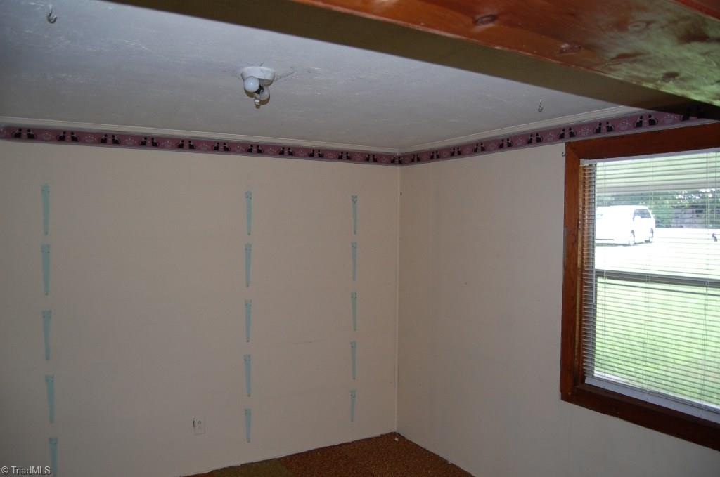 1272 Tilley Road Walnut Cove, NC 27052 - Photo 4 of 15 Gallery Image 4