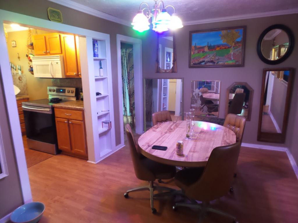 1505 Indian Ridge Road Johnson City, TN 37604 - Photo 14 of 34 furnished dining towards kitch