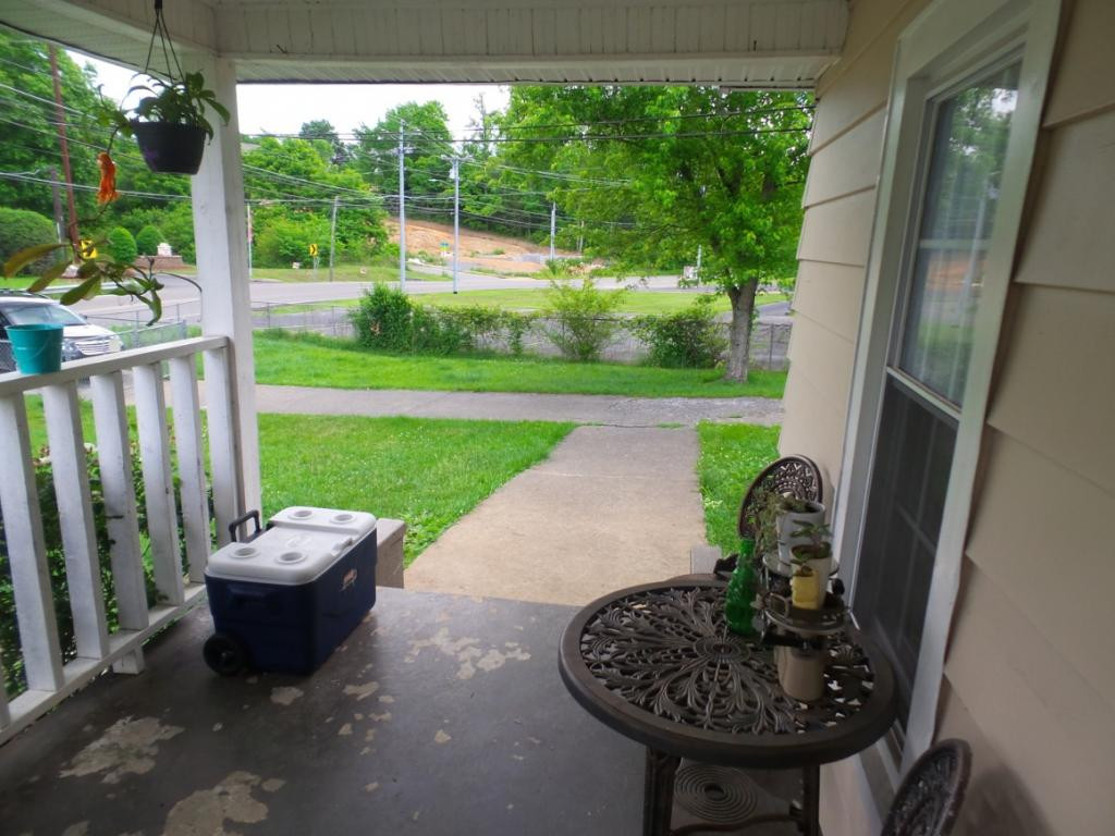 1505 Indian Ridge Road Johnson City, TN 37604 - Photo 31 of 34 Photo 32