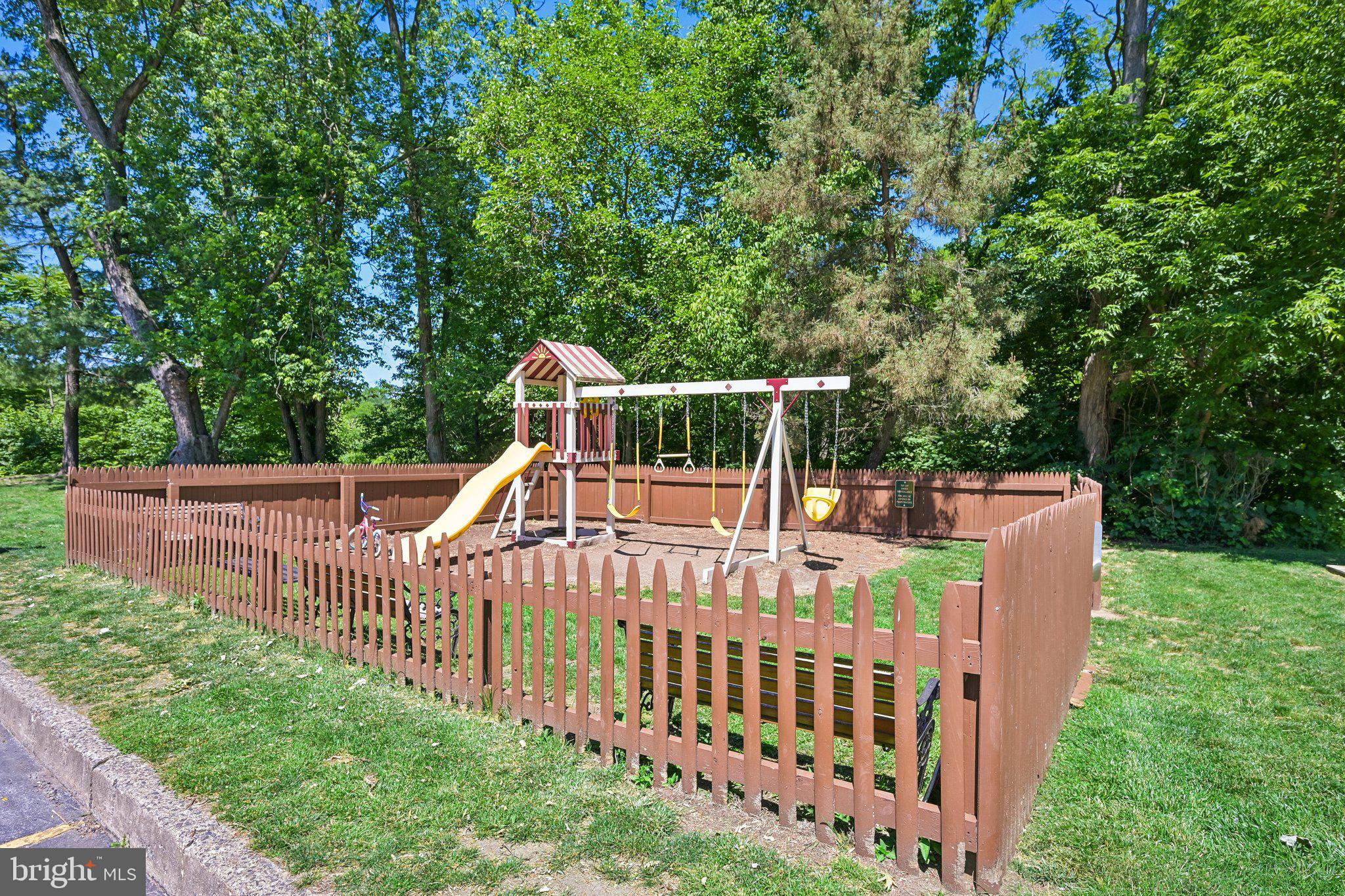 400 Glendale Road, Unit C31 Havertown, PA 19083 - Photo 24 of 28