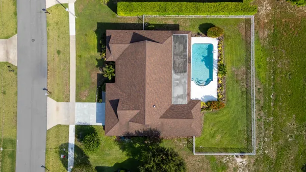 $760,800 | 1327 Pine Valley Drive, Wellington, FL 33414
