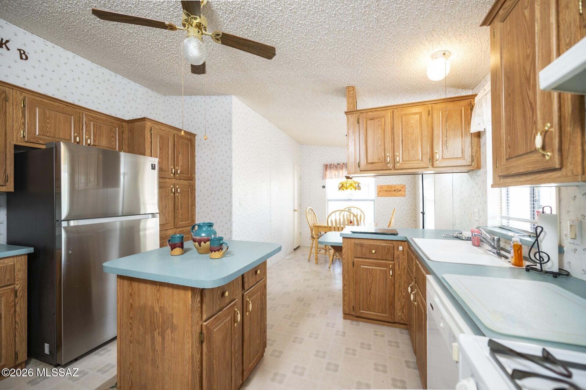 491 North Mescal Road Benson, AZ 85602 - Photo 6 of 22