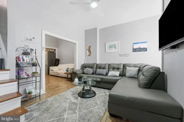 $199,999 | 46 South Maple Avenue, Lansdowne, PA 19050