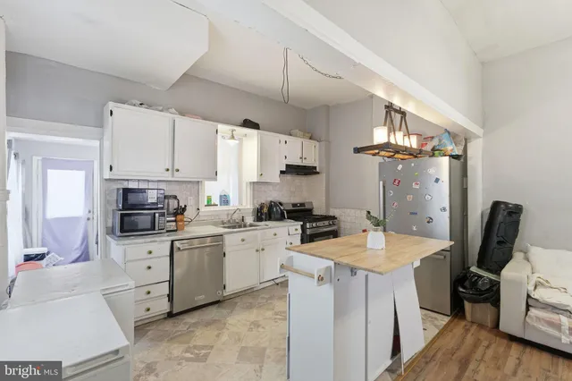 $199,999 | 46 South Maple Avenue, Lansdowne, PA 19050