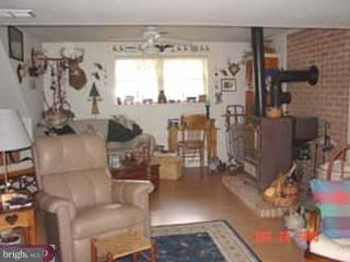 269 Preston Road Reading, PA 19608 - Photo 3 of 4