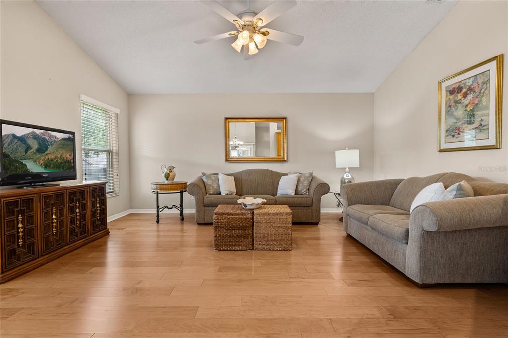 2531 Walnut Heights Road Apopka, FL 32703 - Photo 12 of 36