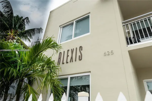 $2,450 | 625 77th Street, Unit 4, Miami Beach, FL 33141