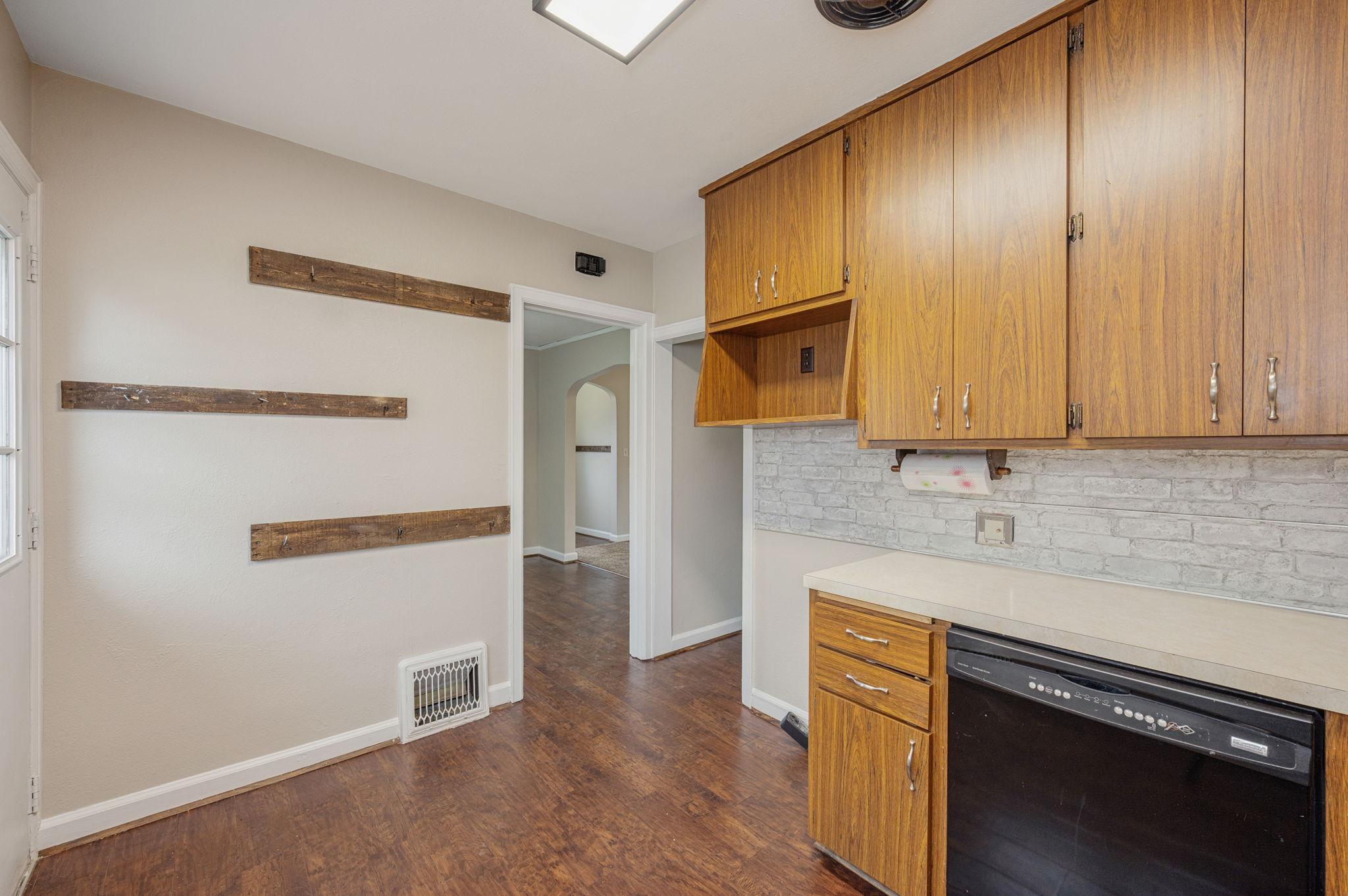 426 Webster Street Fairmont, MN 56031 - Photo 12 of 36