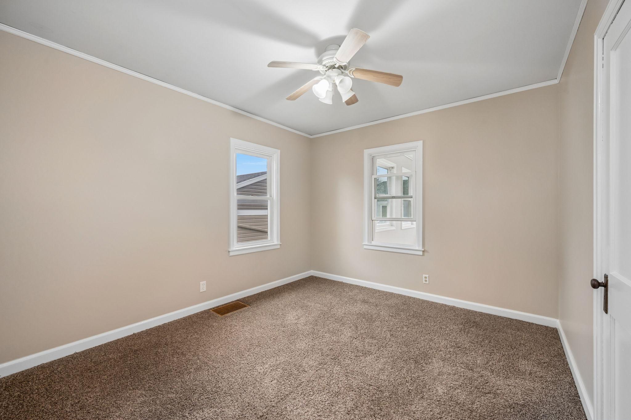 426 Webster Street Fairmont, MN 56031 - Photo 13 of 36
